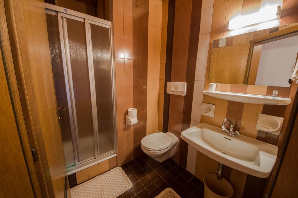 Gasthof Loewen Nova Levante Quarto foto